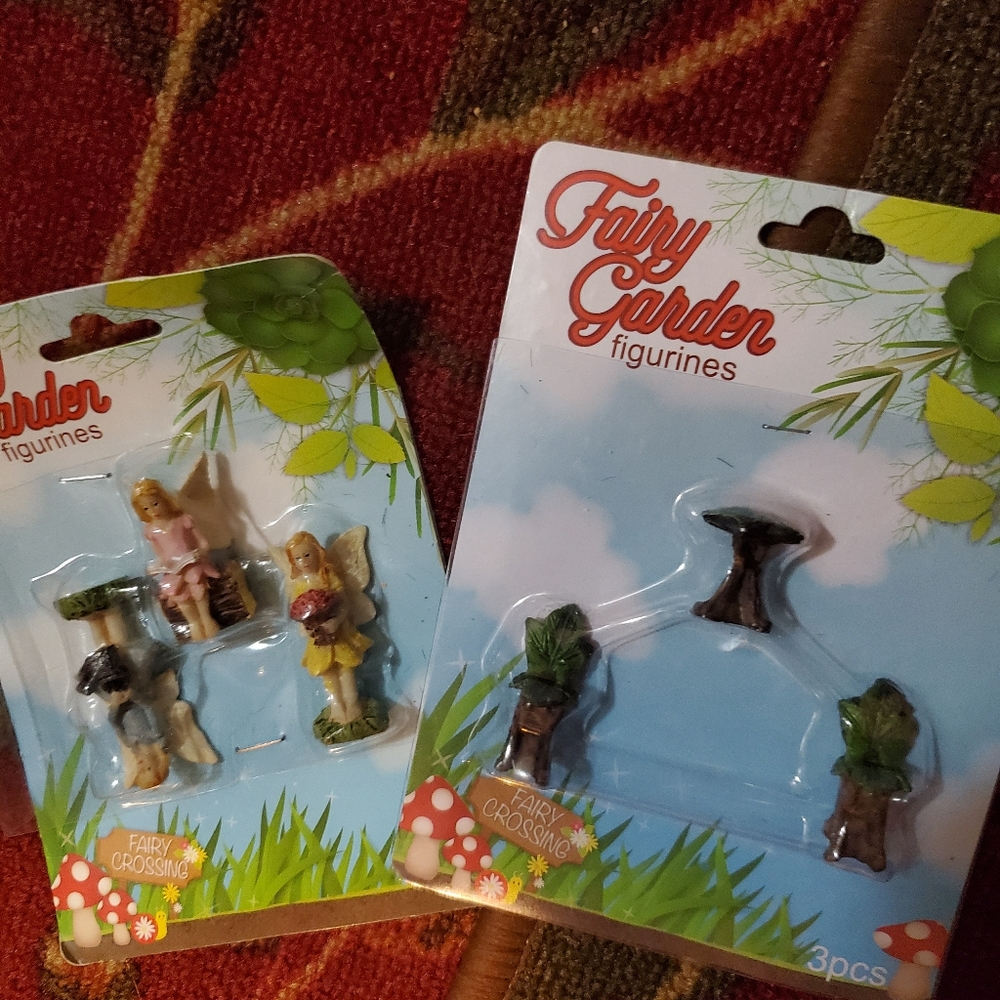 Fairies qnd some of their belongings too. Lol new